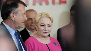 Dăncilă, reacţie după demisia de la conducerea PSD: Am considerat că sunt un preşedinte responsabil care vrea să iasă pe uşa din faţă. VIDEO