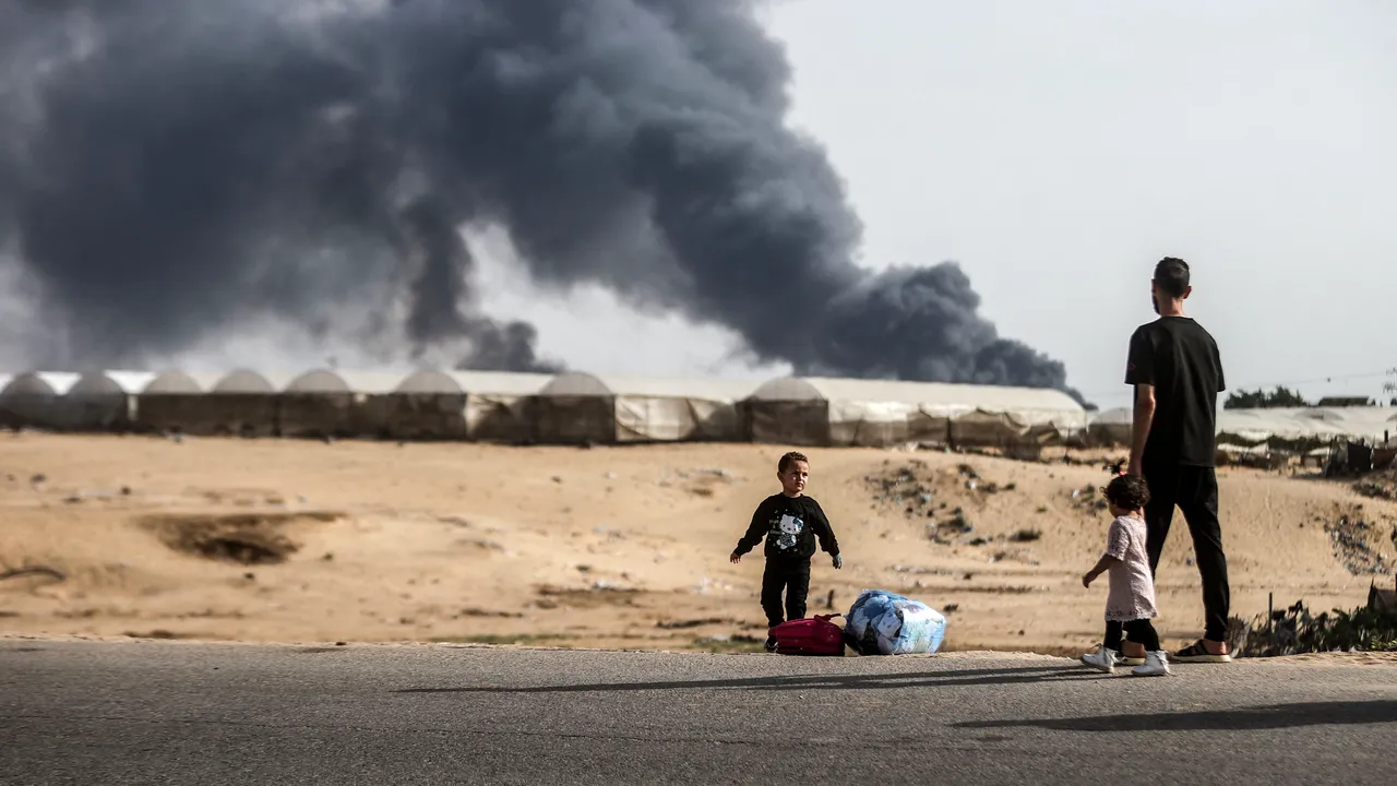 15 morţi în atacurile israeliene în Gaza, în timp ce în Cairo sunt purtate discuţii cu Hamas