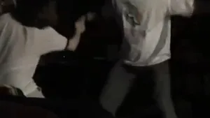 VIDEO ŞOCANT: Un judecător şi-a bătut fiica cu o curea, de faţă cu mama acesteia