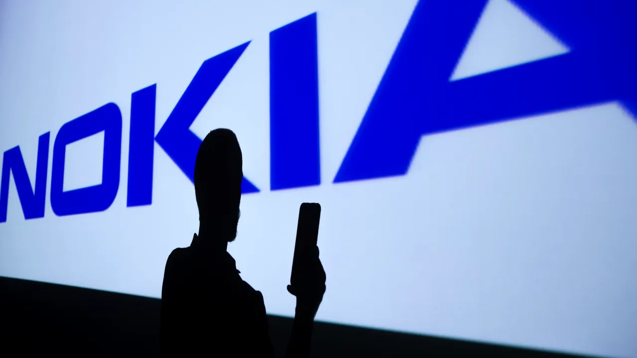 Nokia a lansat un sistem ingenios prin care verifică temperatura angajaţilor şi dacă aceştia poartă mască