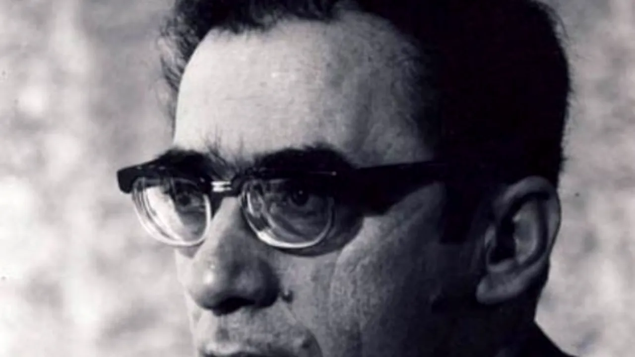 Ion Cristoiu: Marin Preda se întîlneşte cu studenţii de la Limba şi Literatura română