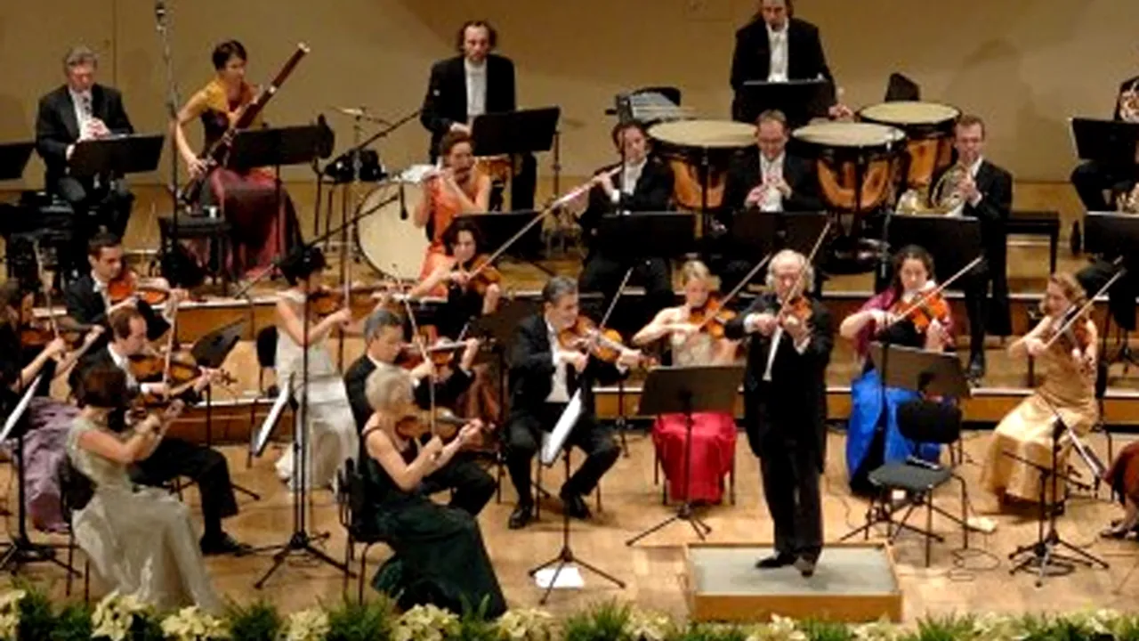 Strauss Festival Orchestra Vienna revine în România