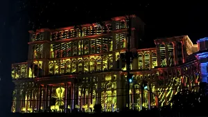 Primăria Capitalei: Au fost 65.000 de paticipanţi la spectacolul iMapp/ Cine sunt marii câştigători | VIDEO