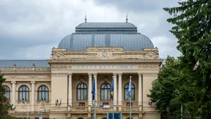 UAIC analizează cererea de retragere a titlului Doctor Honoris Causa acordat lui Martin A. Nowak, menționat în dosarele Epstein