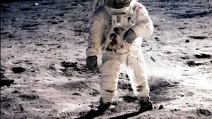La ce nivel de radiaţii sunt expuşi astronauţii în spaţiul cosmic
