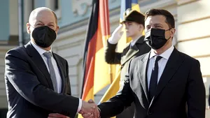 Olaf Scholz cere continuarea negocierilor NATO-Rusia. Germania reafirmă susţinerea pentru Ucraina
