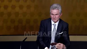 Jupp Heynckes a obţinut trofeul FIFA pentru cel mai bun antrenor al anului: 