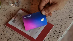 România, cu 4,8 milioane de clienți și aproape 130 de milioane de transferuri, devine a treia piață din lume pentru Revolut. Rezultatele noii bănci la nivel global