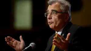 POLITIC Petrișor Peiu, liderul senatorilor AUR, despre reforma companiilor de stat: Guvernul este dovada vie că ridicolul nu are limite