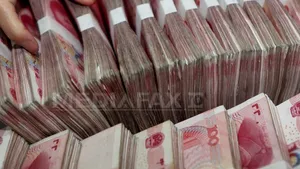 Companii din Rusia vor să folosească tranzacţii în moneda Chinei, pentru a evita eventuale sancţiuni