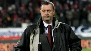 Rednic: Am un acord semnat cu Dinamo şi nu s-a pus problema să nu preiau echipa