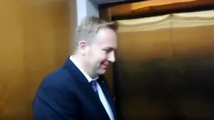  COMENTARIU Lelia Munteanu: Ministrul Sănătăţii - pus sub carantină!