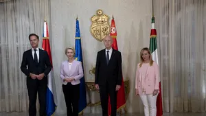 Giorgia Meloni, Mark Rutte şi Ursula von der Leyen merg în Tunisia pentru a debloca acordul privind migraţia