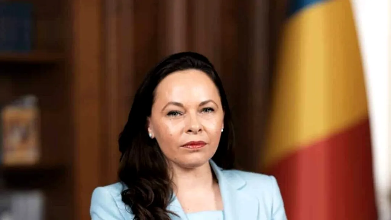 Cristina Dumitrescu (senator AUR): „Apel către MAE: nu lăsați educația în limba română să moară în comunitățile de români din Ucraina!”