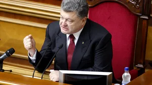 Petro Poroşenko: Ucraina este hotărâtă să recupereze Crimeea după anexarea regiunii de către Rusia 