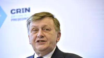 DECLARAȚII Crin Antonescu îl apără pe Nicușor Dan după numirile de la vârful parchetelor: „Președintele nu este captivul unei secte”