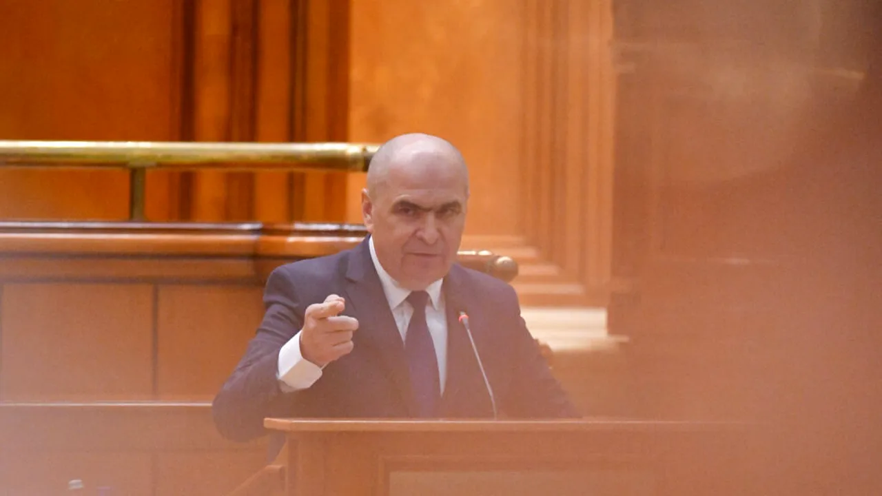 Bolojan, împiedicat să se întoarcă imediat la guvernare de o decizie CCR. Reînvestirea sa, o excepție istorică