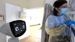 Un robot programat să se comporte ca o fetiță de 7 ani luptă împotriva fricii în spitale