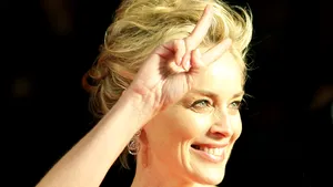 Sharon Stone va juca în serialul 