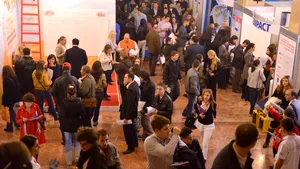 #JobInRomania: 5% din şomeri sunt absolvenţi de facultăţi: “De la Comunicare, am ajuns hair-stylist” - FOTO 