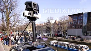 Google, amendată în Italia cu 1 milion de euro în legătură cu maşinile Street View