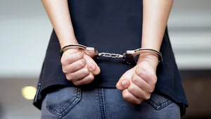 Apar detalii în cazul crimei în stil mafiot din Galaţi. Femeia a apelat la amant pentru uciderea soţului italian, mai bătrân cu 30 de ani