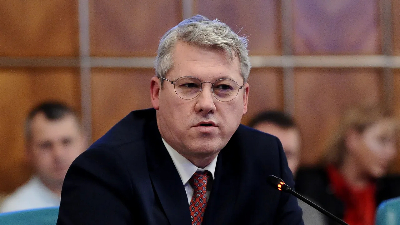 Cătălin Predoiu, ministrul Justiţiei: „Eu am egalizat, din punct de vedere al garanţiilor procesuale, drepturile cetăţenilor şi sunt pus la zid realmente că introduc SRI în procesul penal”