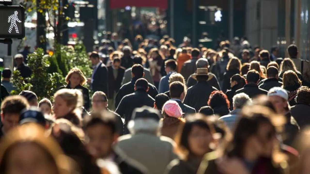 Consilier de stat: Populaţia României ar putea scădea până la 15 milioane în 2070 