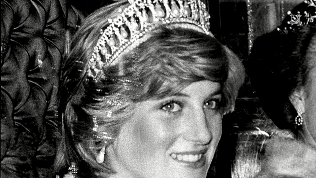 Diadema favorită a Prinţesei Diana, purtată pentru prima dată de Ducesa de Cambridge - FOTO, VIDEO
