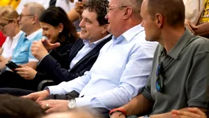 Ciucă, despre imaginile de pe Arena Naţională: Nicuşor Dan a venit, a făcut o poză şi a plecat