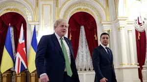 Boris Johnson şi Volodimir Zelenski discută modalităţi de a pune capăt blocajului din porturile ucrainene