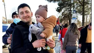 Salvaţi Copiii: 60 de copii ucrainieni au primit asistenţă şi jucării, la Siret