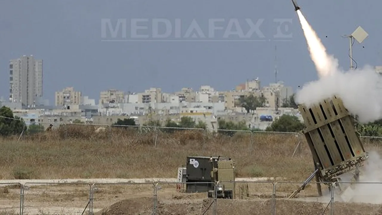 Un general israelian de origine română pledează pentru o intervenţie terestră în Fâşia Gaza