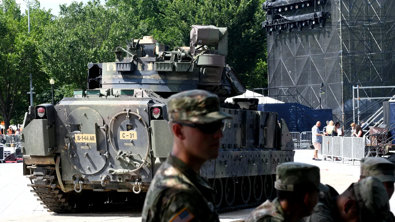 Tancurile au luat cu „asalt” capitala Statelor Unite: Paradă militară de 4 iulie, „la ordinul” lui Trump | FOTO, VIDEO