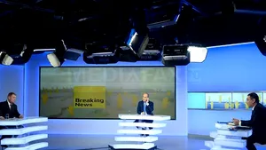 PRIMA CONFRUNTARE Iohannis-Ponta. Ponta: Domnule Iohannis, fiţi cuminte, ca la mine în birou/Iohannis: Unde vă credeţi, la dumneavoastră în birou? Biroul e ţara! - DECLARAŢIILE CANDIDAŢILOR