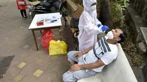 India are peste 10 milioane cazuri de infecţie cu SARS-CoV-2. Experţii din Sănătate cred că al doilea val de COVID-19 este „puţin probabil”