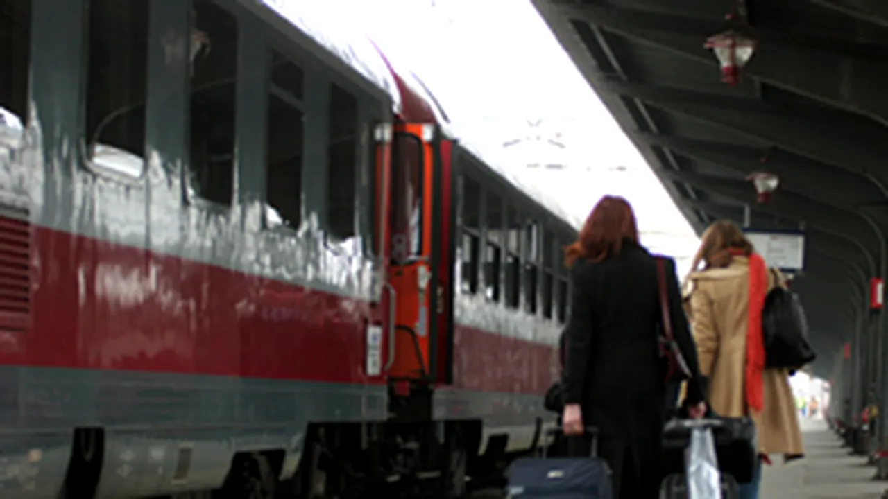 Agenţiile de turism vor putea cumpăra online, din toamna, bilete emise de CFR Călători