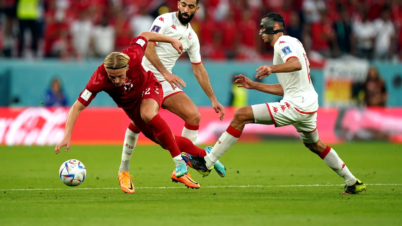 Remiză albă între Danemarca şi Tunisia, în primul meci al Grupei D de la mondialul din Qatar