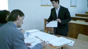 Înscrierile la bacalaureat decurg normal, chiar dacă de luni profesorii au concediu fără plată