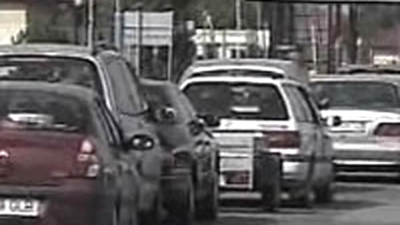 Trafic în creştere în vămile arădene, la întoarcerea românilor de sărbători