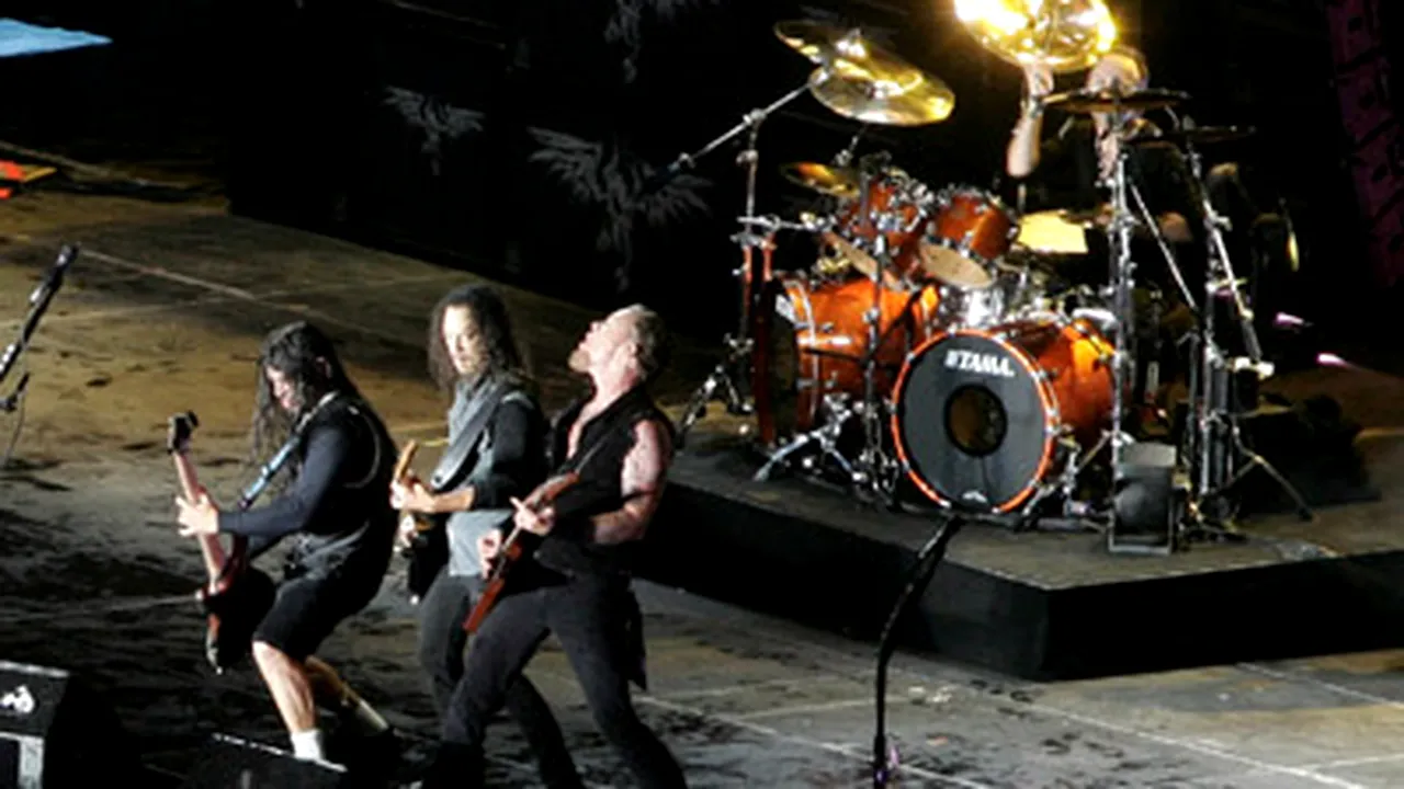 Metallica va susţine două concerte de club la Berlin şi Londra (Galerie Video)