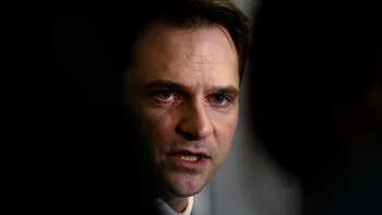 Ministrul Sebastian Burduja susţine că a fost ameninţat de fostul preşedinte al CA al CNCIR