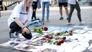 Poliţia din Manchester: Investigăm o reţea în legătură cu atentatul/Theresa May: Gradul de alertă teroristă, la cel mai înalt nivel/ 1000 de soldaţi păzesc obiectivele majore din Londra