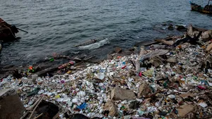 Primul sistem robotic de curăţare a deşeurilor de pe fundul oceanelor se face la Cluj