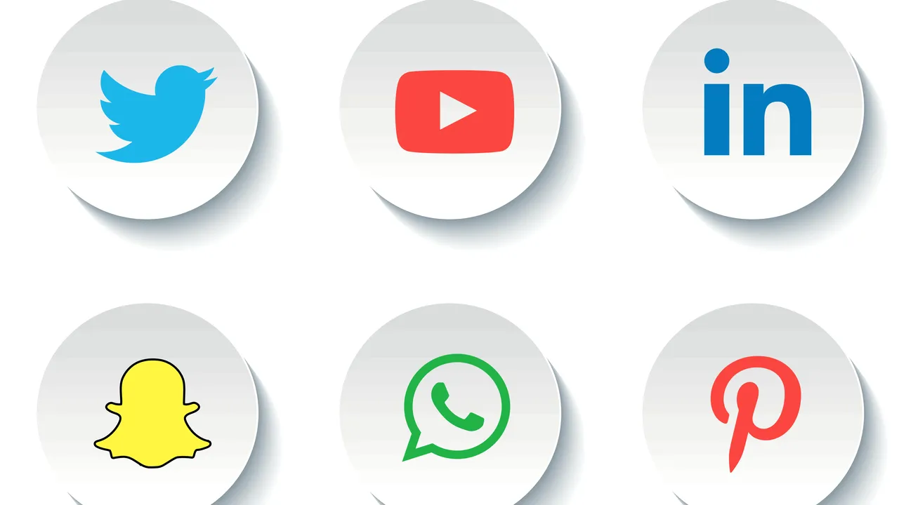 O reţea socială revine în trend cu 49 de milioane utilizatori noi. Boicoturile altor reţele au ajutat-o