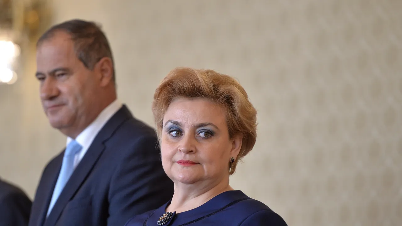 Graţiela Gavrilescu, ministrul Mediului: O cauză a atacurilor urşilor este guvernul tehnocrat, care nu a făcut nimic în 400 zile