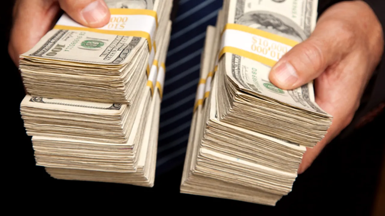 Ieşirile nete de capital din Rusia aproape s-au triplat în primul trimestru, la 50,6 miliarde dolari