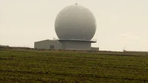 CC a Ungariei respinge decizia municipalităţii care interzice un radar NATO