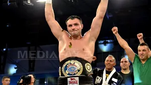 Cristian Ciocan şi-a apărat cu succes centura europeană WBO la categoria grea - FOTO
