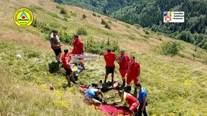 Tragedie în Munții Grohotiș. Un bărbat de 69 de ani a murit la cules de afine, în Prahova